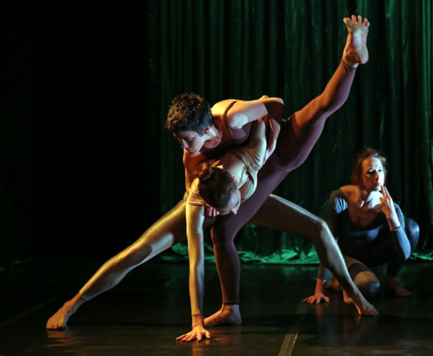 Dancers perform Vestigal